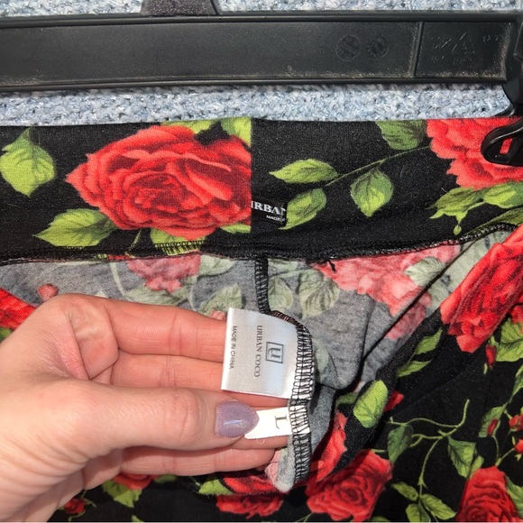 Rose Skater Skirt - Picture 3 of 3